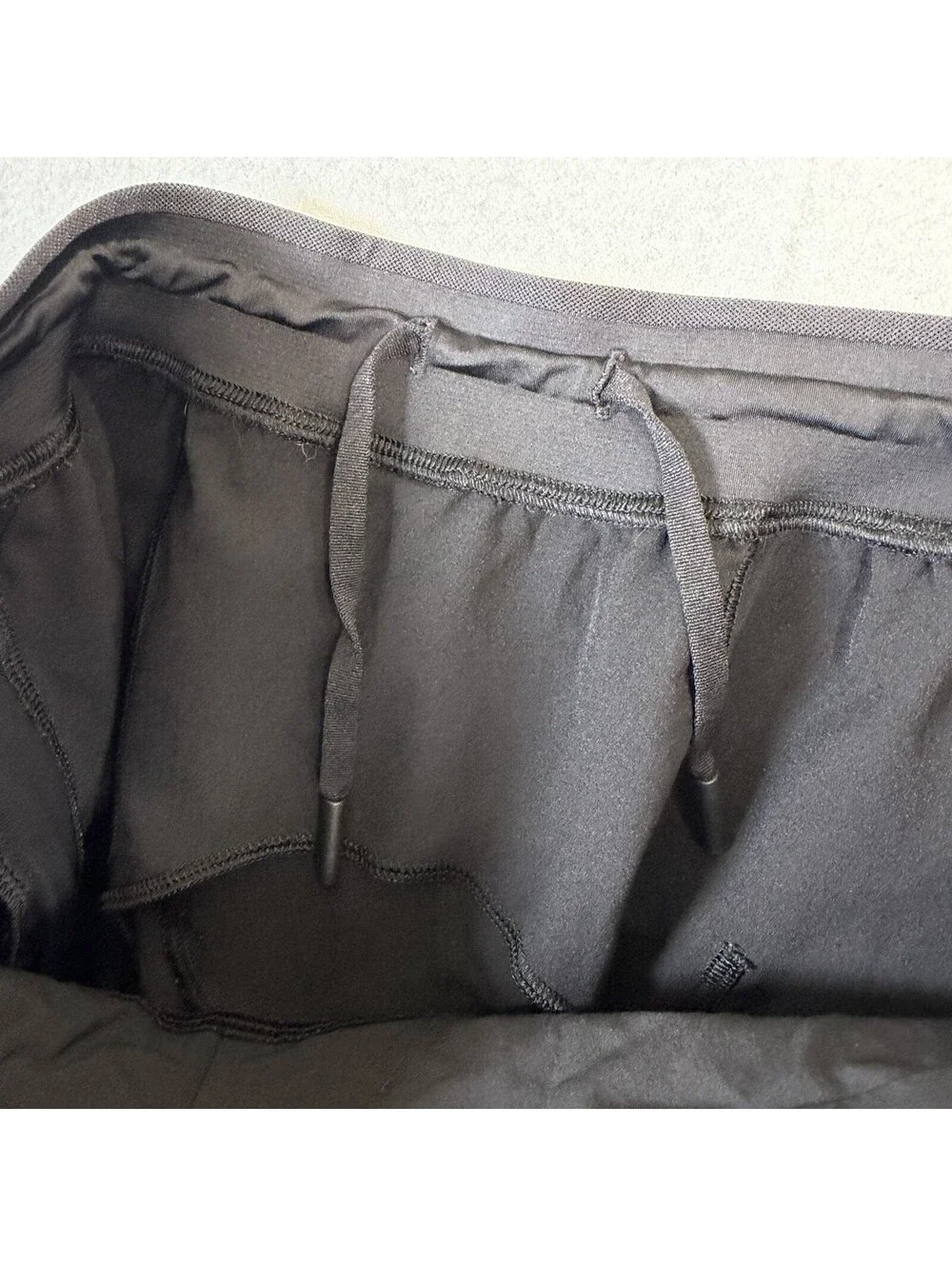 Lululemon Surge Hybrid Pants Mens Medium Black Tapered Joggers Training Running